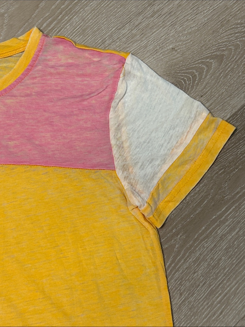 True Craft Vintage Inspired Short Sleeve Colorblock Short Sleeve Tee Sz Medium - Picture 4 of 7